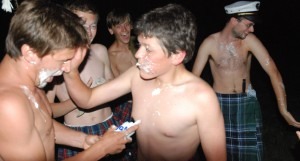 Fennec et Panda en pleine bataille de crème fraiche